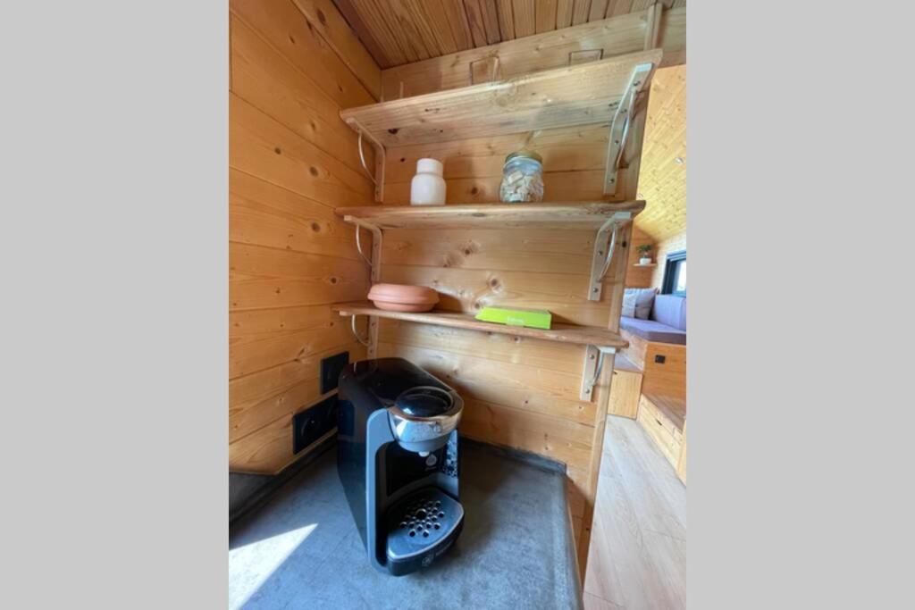 Myinsolite - Tiny-House, Jacuzzi, Brasero, Piscine Aigues-Mortes Exteriér fotografie